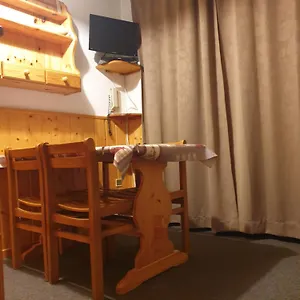 https://apt-ski-in-ski-out-108.hotels-rhonealpes.com